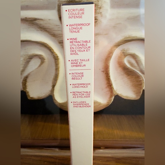 Clarins Paris 05 Waterproof Long Lasting Eyeliner /Retractable Pen    0.29g  NIB - Picture 3 of 3